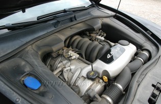 Porsche Cayenne 4.5 V8 LPG