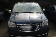 chrysler town and country