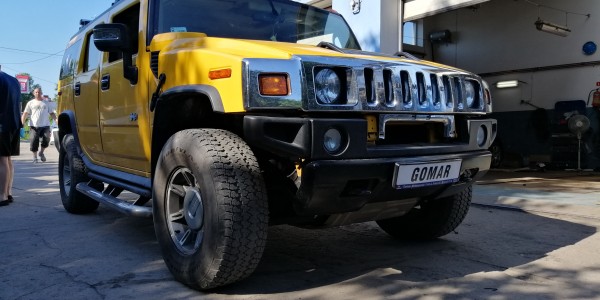 Hummer H2