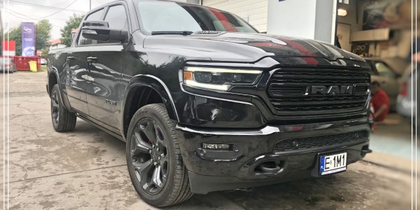 Dodge RAM 5.7L HEMI